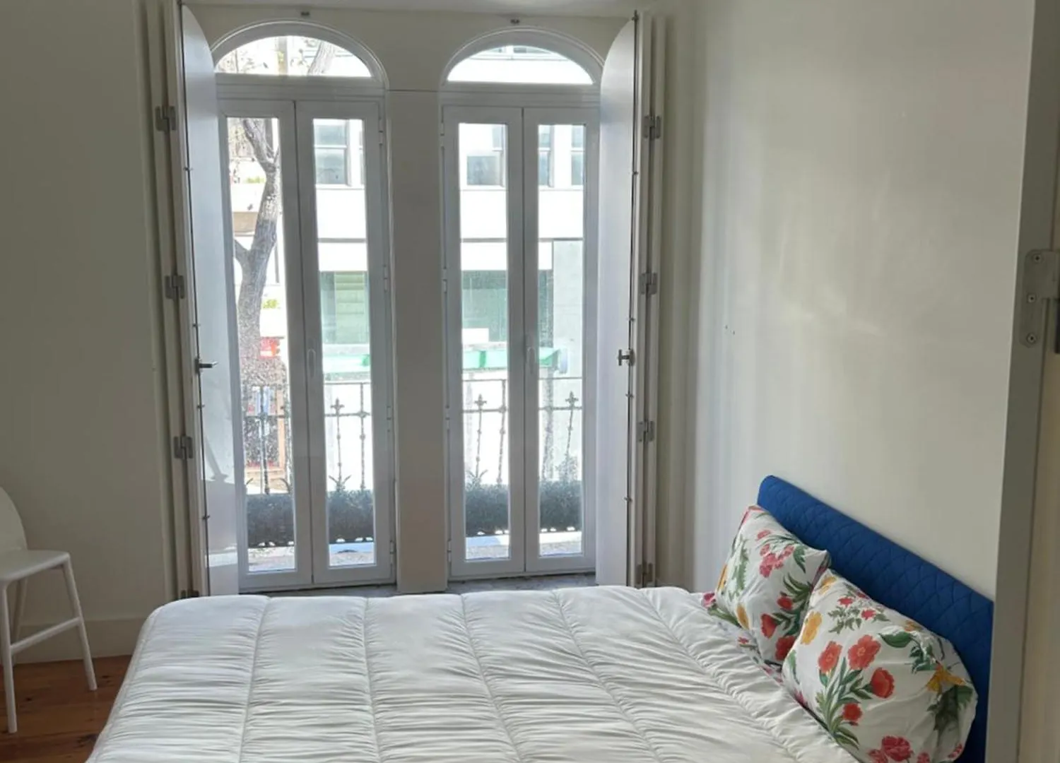 Apartment With Terrace 5 Minutes From Marques De Pombal Lisbon